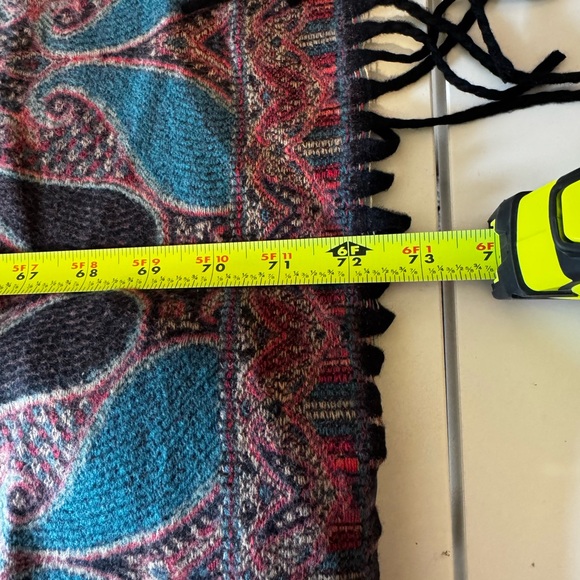 Adrienne Vittadini Multicolor Paisley Wrap NWT - Picture 6 of 6